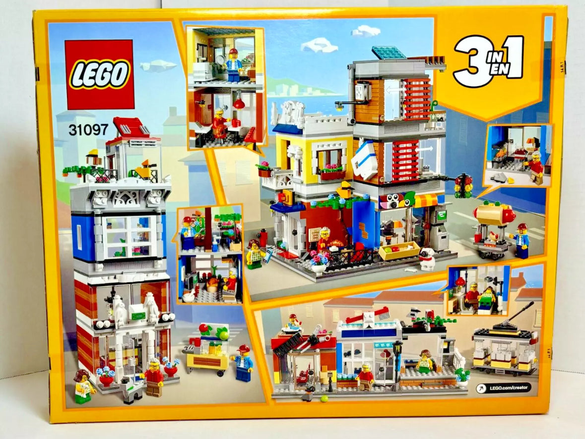 (31097) LEGO® Creator 3-in-1: Townhouse Pet Shop & Café